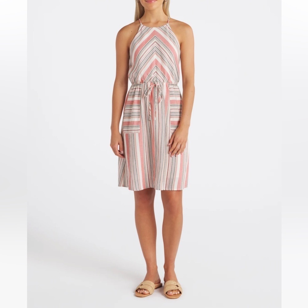 Gilli Scarlett Halter Neck Size Large Dress